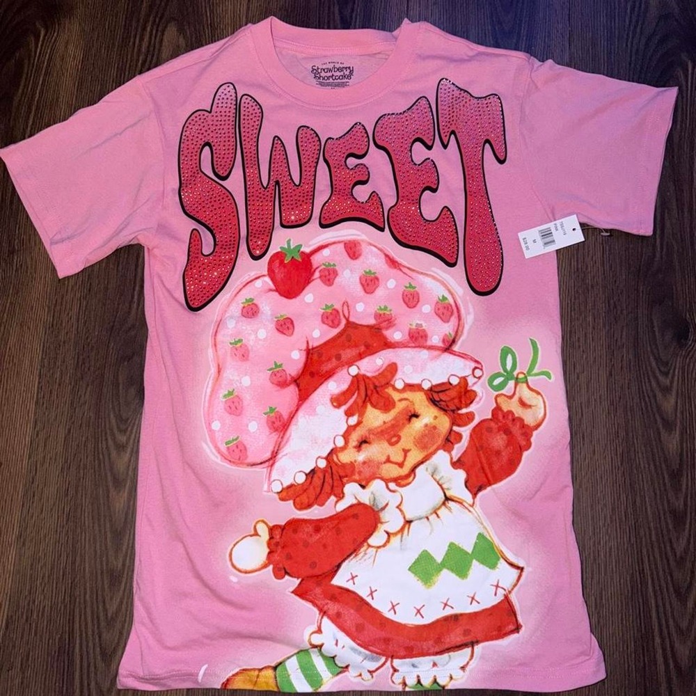 Strawberry Shortcake Graphic T-Shirt Size Medium